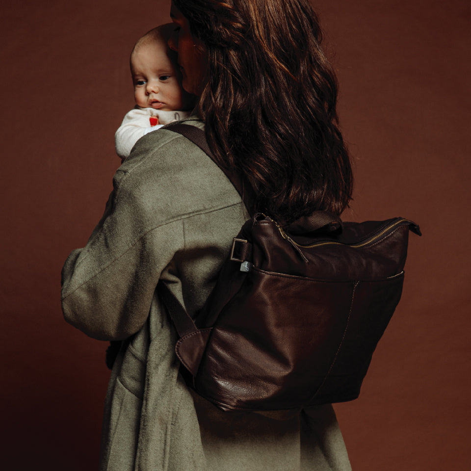 Chocolate brown 
