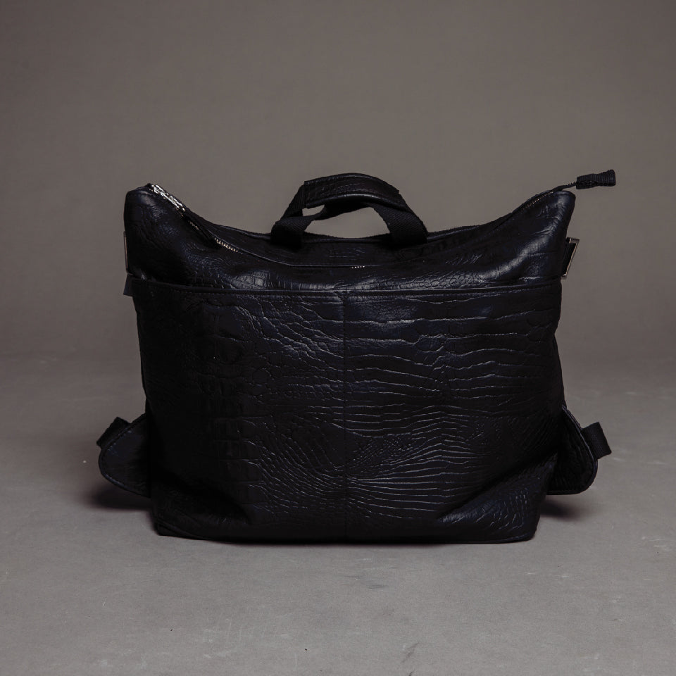 Croco - Black